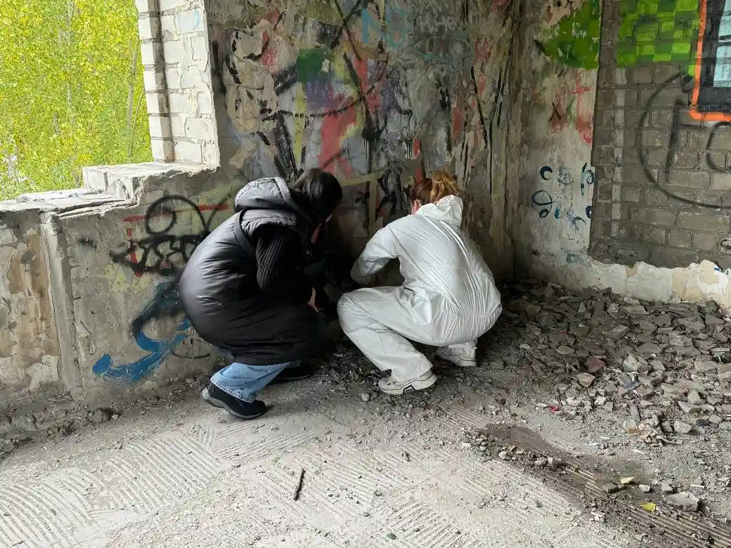 У Черкасах відбувся перформанс на підтримку ув’язненого кримського художника Богдана Зізи