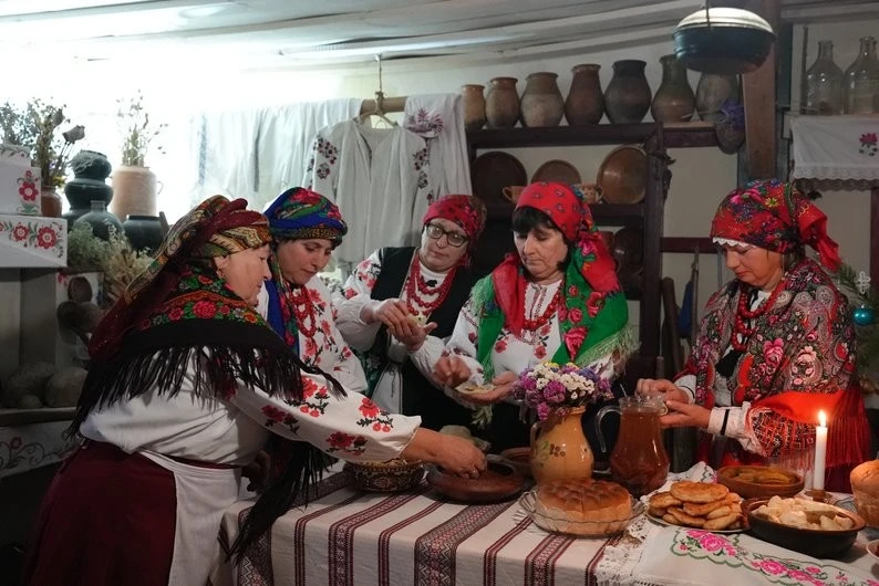 Святвечір на Черкащині: 12 страв, кутя і часник від злих духів