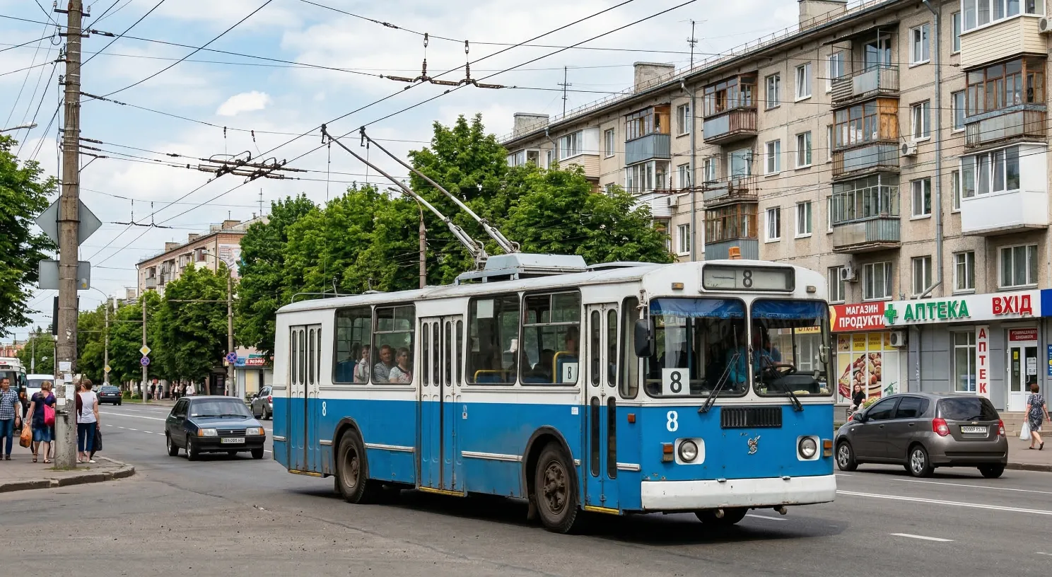 Тролейбус 8 Черкаси Тролейбус 8 Черкаси