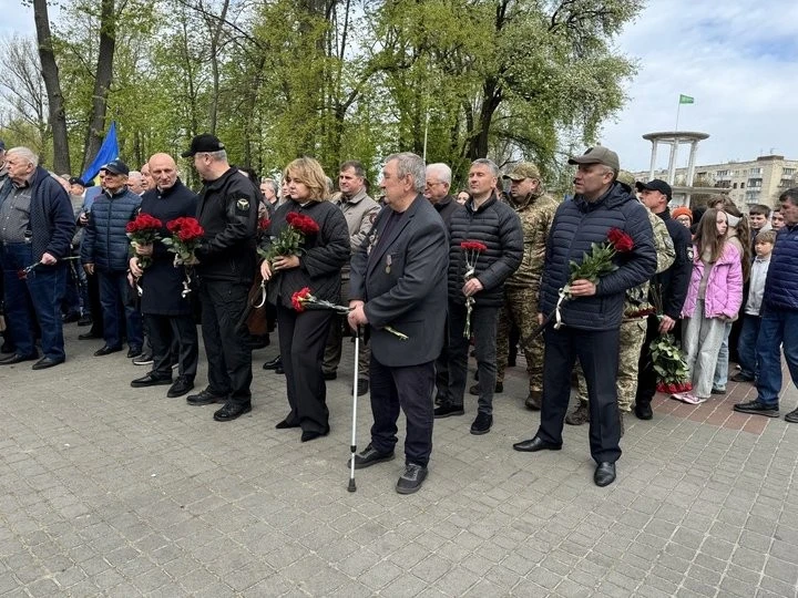 У Черкасах вшанували пам’ять жертв Чорнобильської катастрофи у річницю трагедії