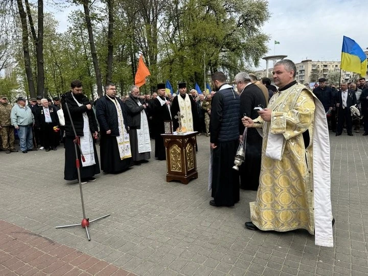 У Черкасах вшанували пам’ять жертв Чорнобильської катастрофи у річницю трагедії