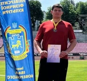 Юна метальниця з Умані принесла Черкащині перемогу на чемпіонаті України